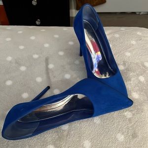 Blue heels size 8W